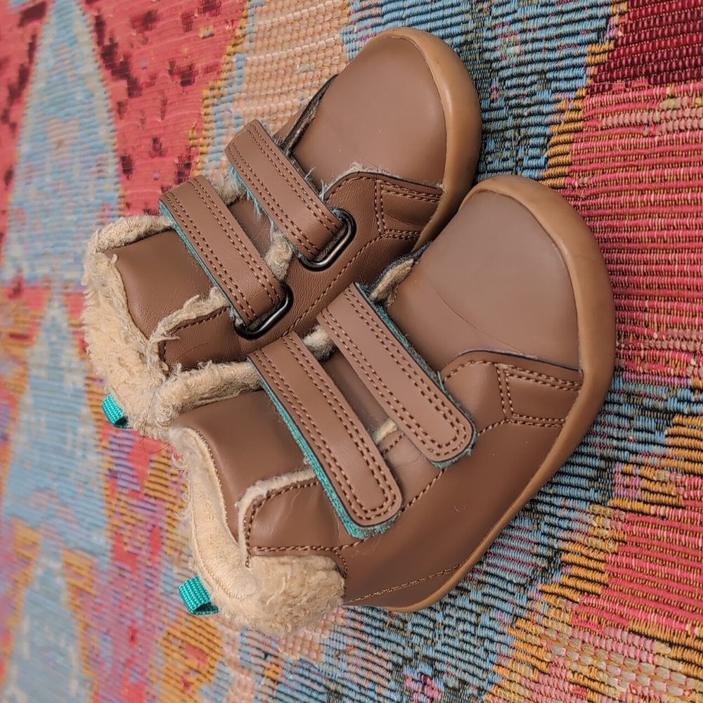 Ten Little Furry High Top Sneakers in Chestnut Brown - Size 6